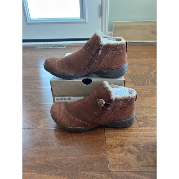 Clarks Women's Roseville Aster Ankle Boot Fur Lined Mahogany Slip On NEW 7.5 N - Picture 2 of 9